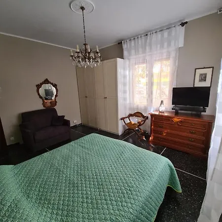 Seventeen Apartment